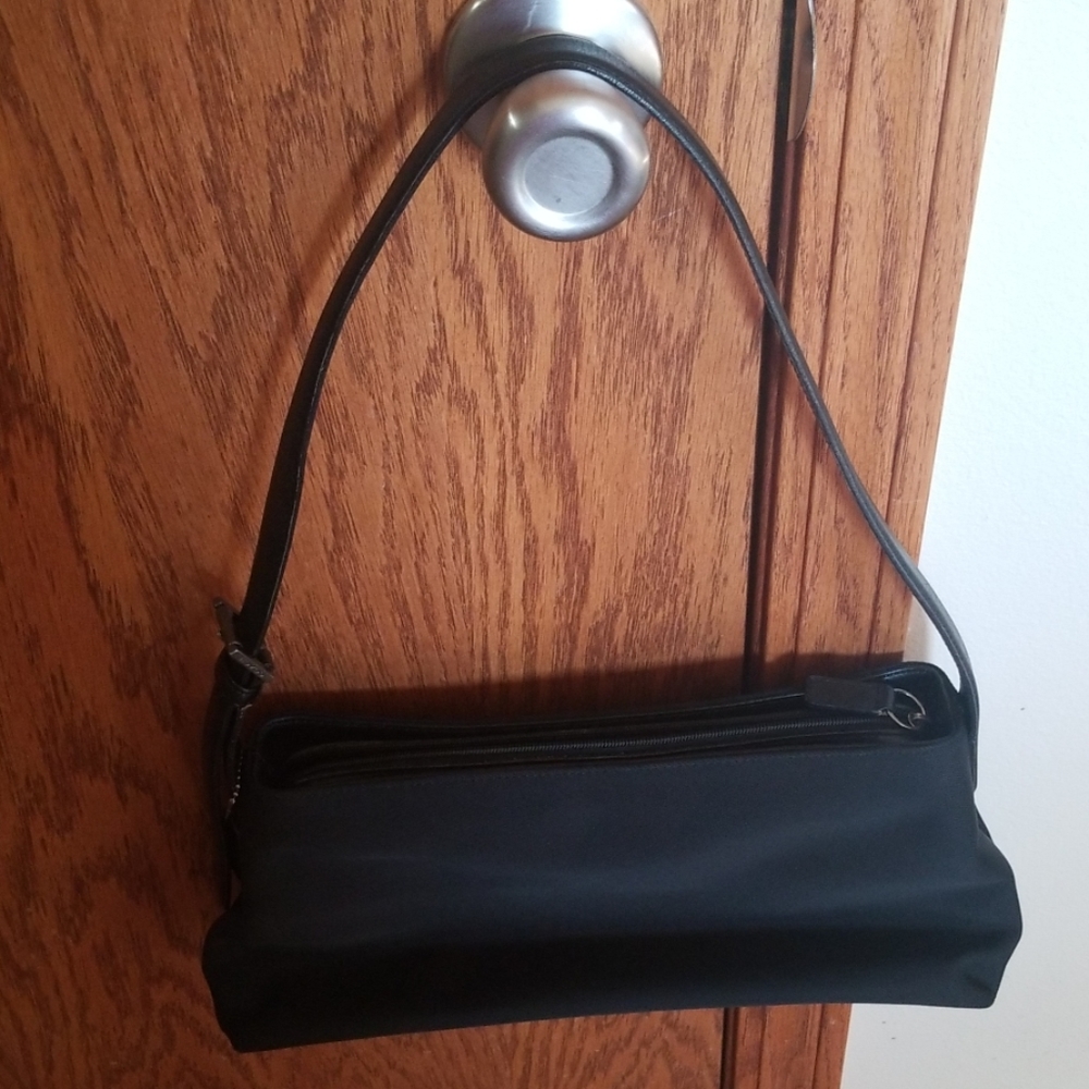 Coach Handbag - Picture 2 of 4